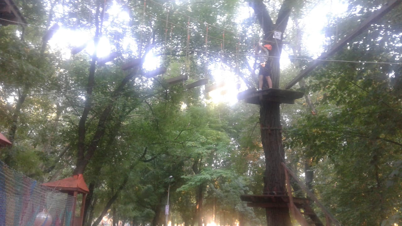 Матвей на тренировке