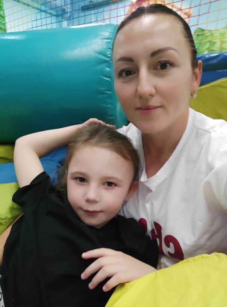 Легка розумова відсталість з аутичним розладом. Важка ступінь затримки мови (4 етап) Вікторія, 5.11р. Україна